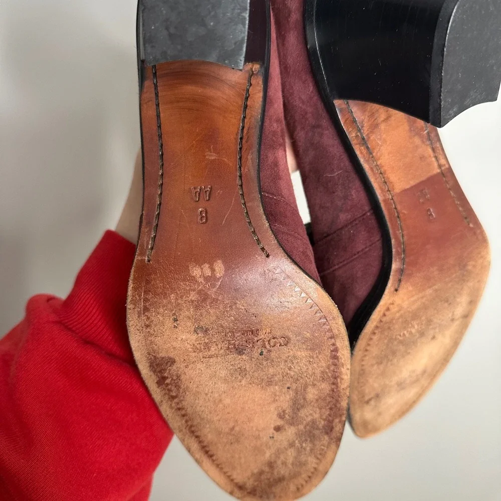 Cole Haan Women's Burgundy‎ Suede Loafer Heels Buckle Accent Size 8 AA